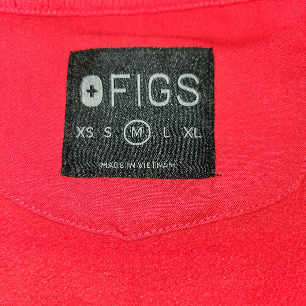 FIGS Vibrant Red On Shift Full Zip Fleece Jacket Size M 7 Pockets Mock Neck Soft - Picture 12 of 16